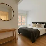 Spacious Apartment In The City Center